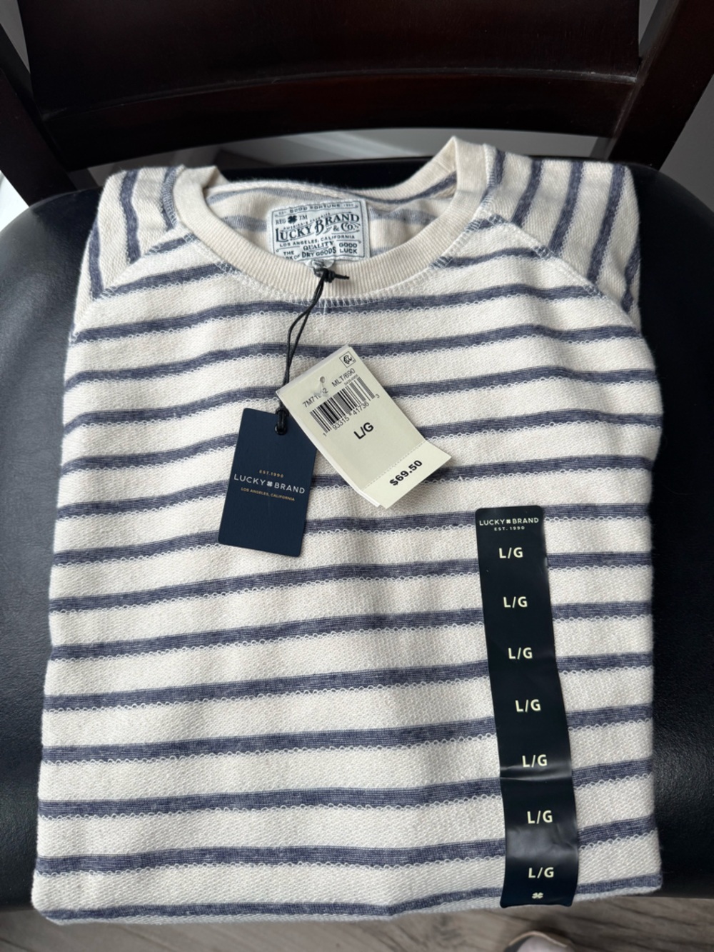 NWT Lucky Brand Men's Long Sleeve Cream/off white/Navy Striped Crewneck Sweater